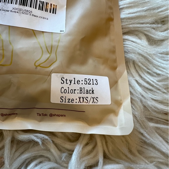 ShaperX Black One-Piece Tummy Control Shapewear Bodysuit Women’s Size XXS/XS NEW - Picture 5 of 7